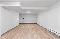 2130 Elmview Drive, Ashwaubenon, WI 54304