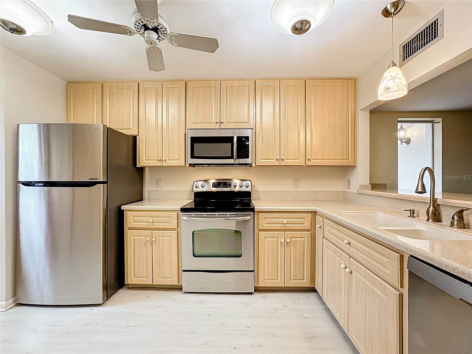 760 Village Circle, #109, Venice, FL 34292