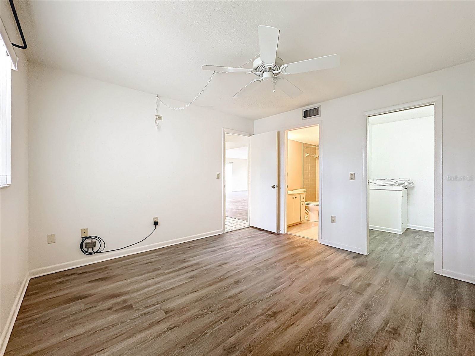 760 Village Circle, #109, Venice, FL 34292