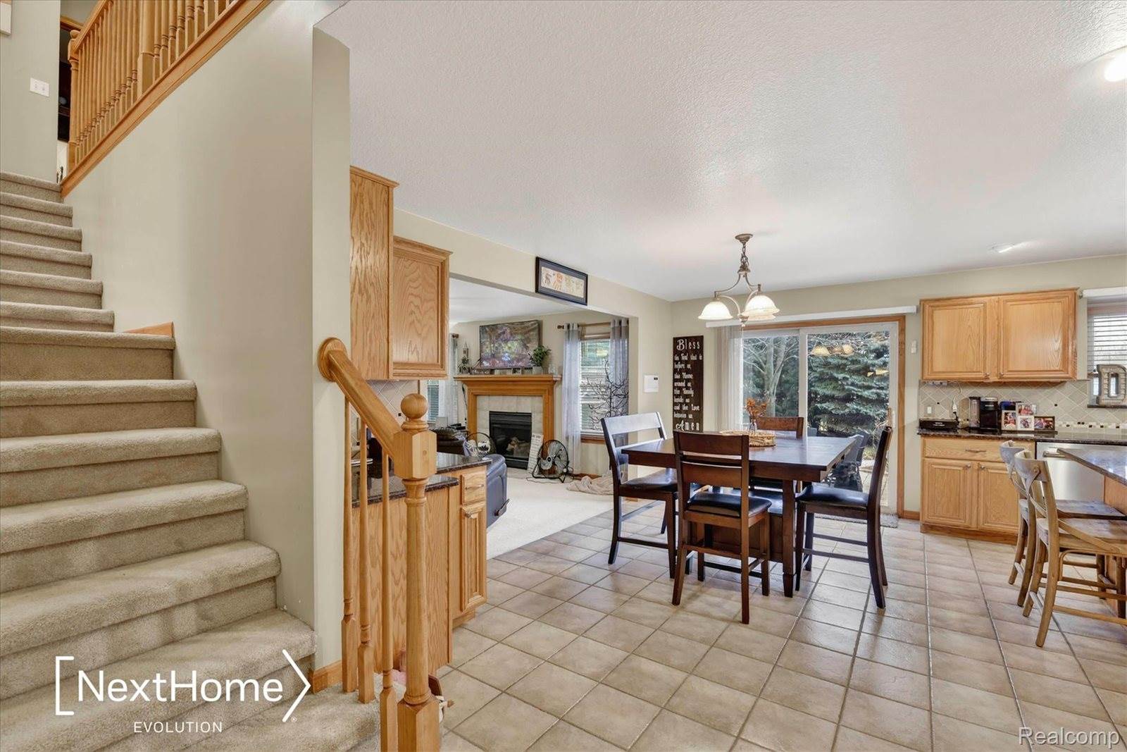 27078 Brookview Court, BrownstownCharterTownship_Wayne, MI 48134