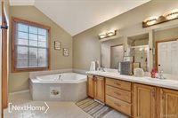 27078 Brookview Court, BrownstownCharterTownship_Wayne, MI 48134