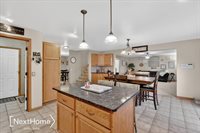 27078 Brookview Court, BrownstownCharterTownship_Wayne, MI 48134