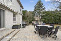 27078 Brookview Court, BrownstownCharterTownship_Wayne, MI 48134