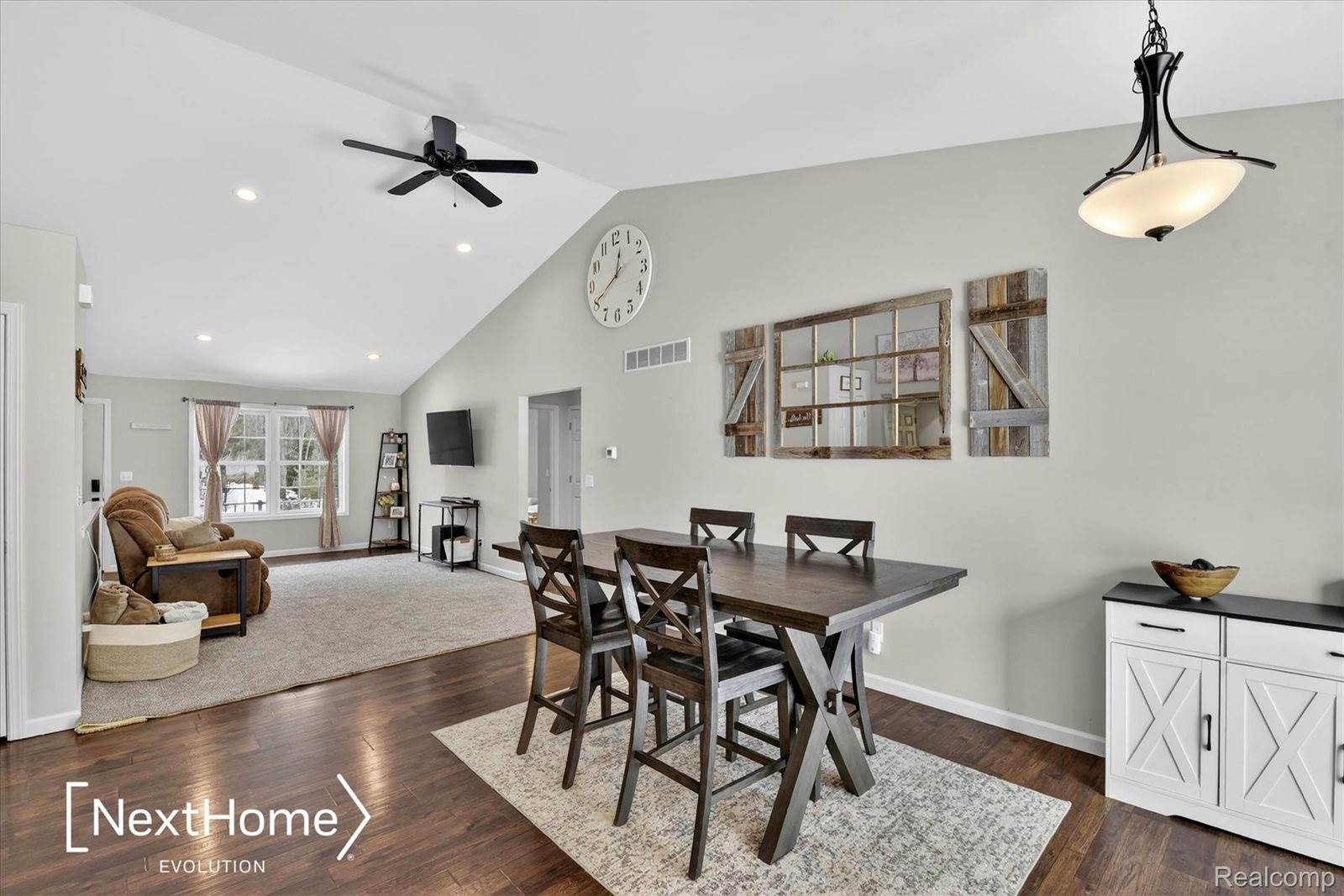 715 Glen Oak Drive, ManchesterVillage_Washtenaw, MI 48158