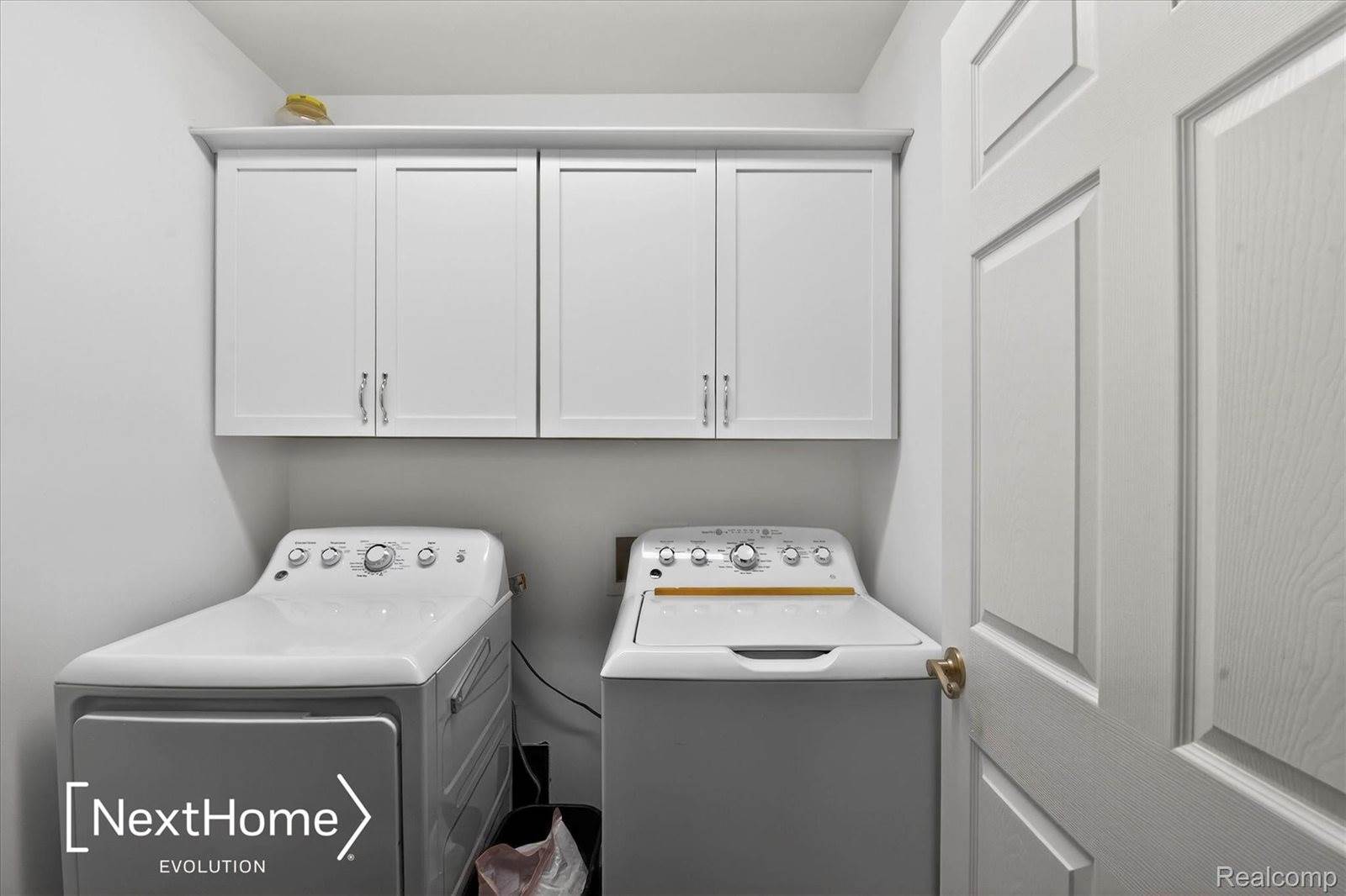 715 Glen Oak Drive, ManchesterVillage_Washtenaw, MI 48158