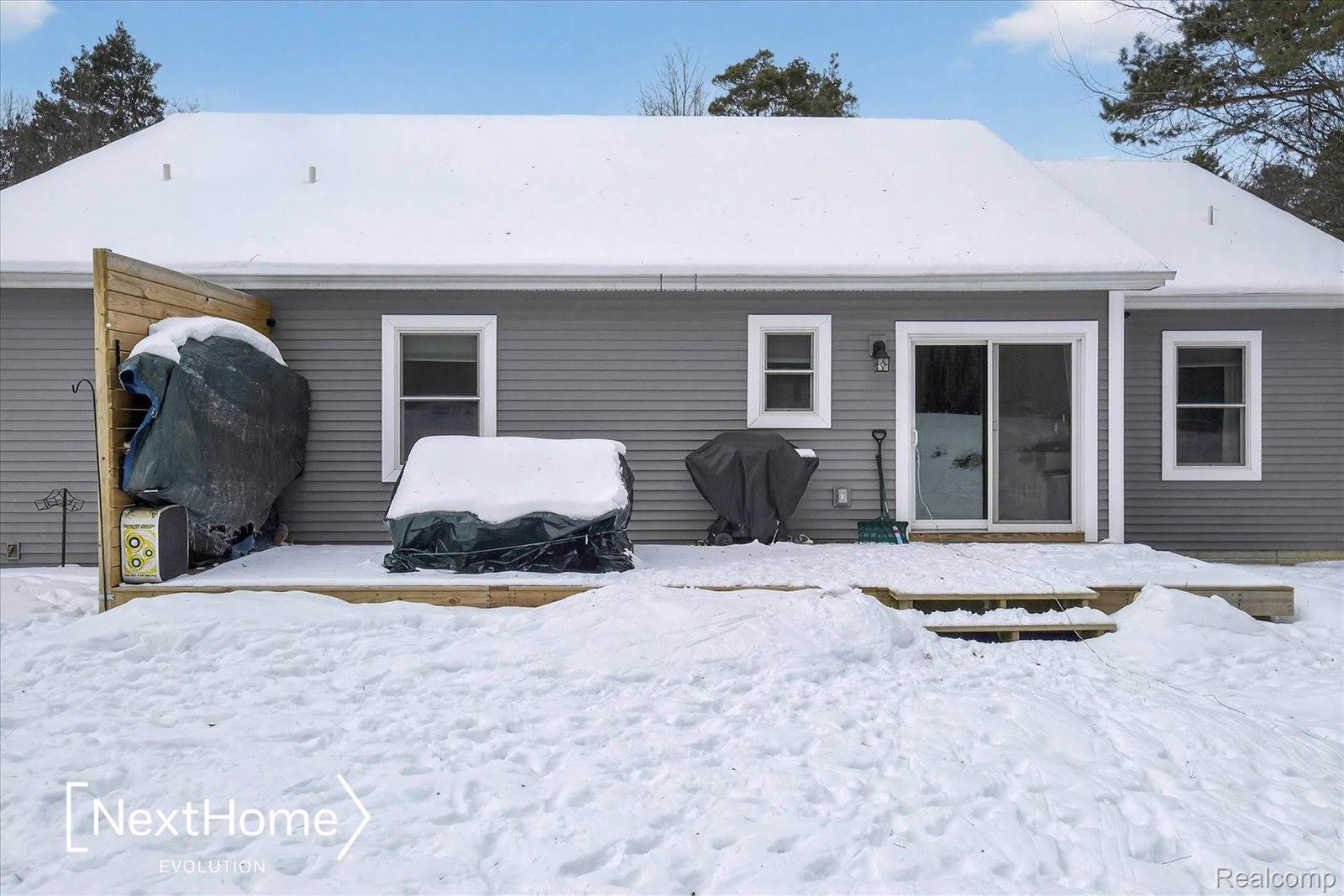 715 Glen Oak Drive, ManchesterVillage_Washtenaw, MI 48158