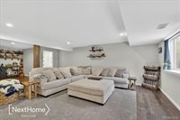 715 Glen Oak Drive, ManchesterVillage_Washtenaw, MI 48158