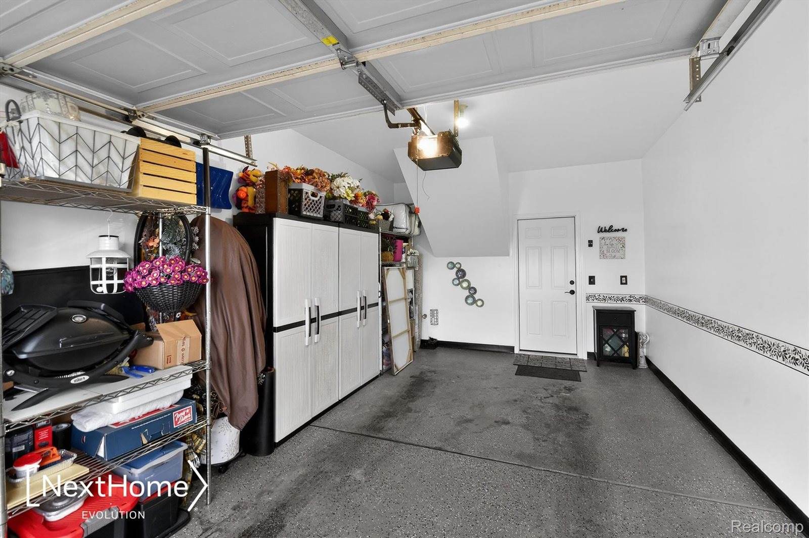 9627 Lakeside Drive, YpsilantiCharterTownship_Washtenaw, MI 48197