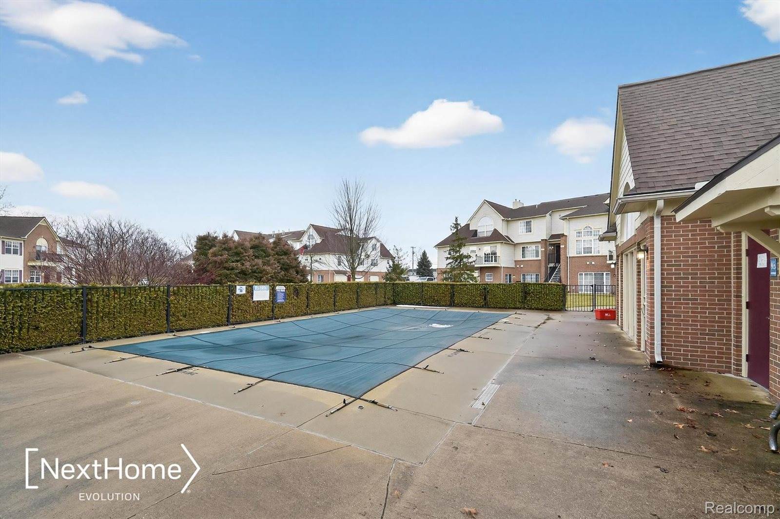 9627 Lakeside Drive, YpsilantiCharterTownship_Washtenaw, MI 48197