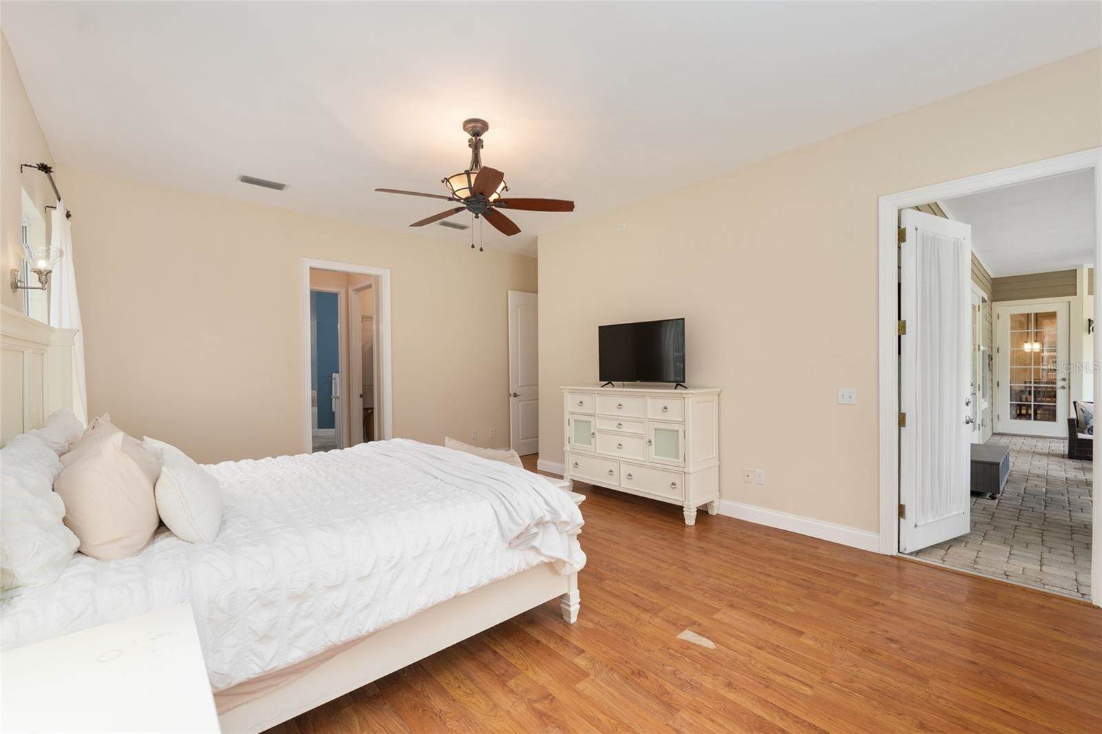 4318 SW 182ND Drive, Newberry, FL 32669