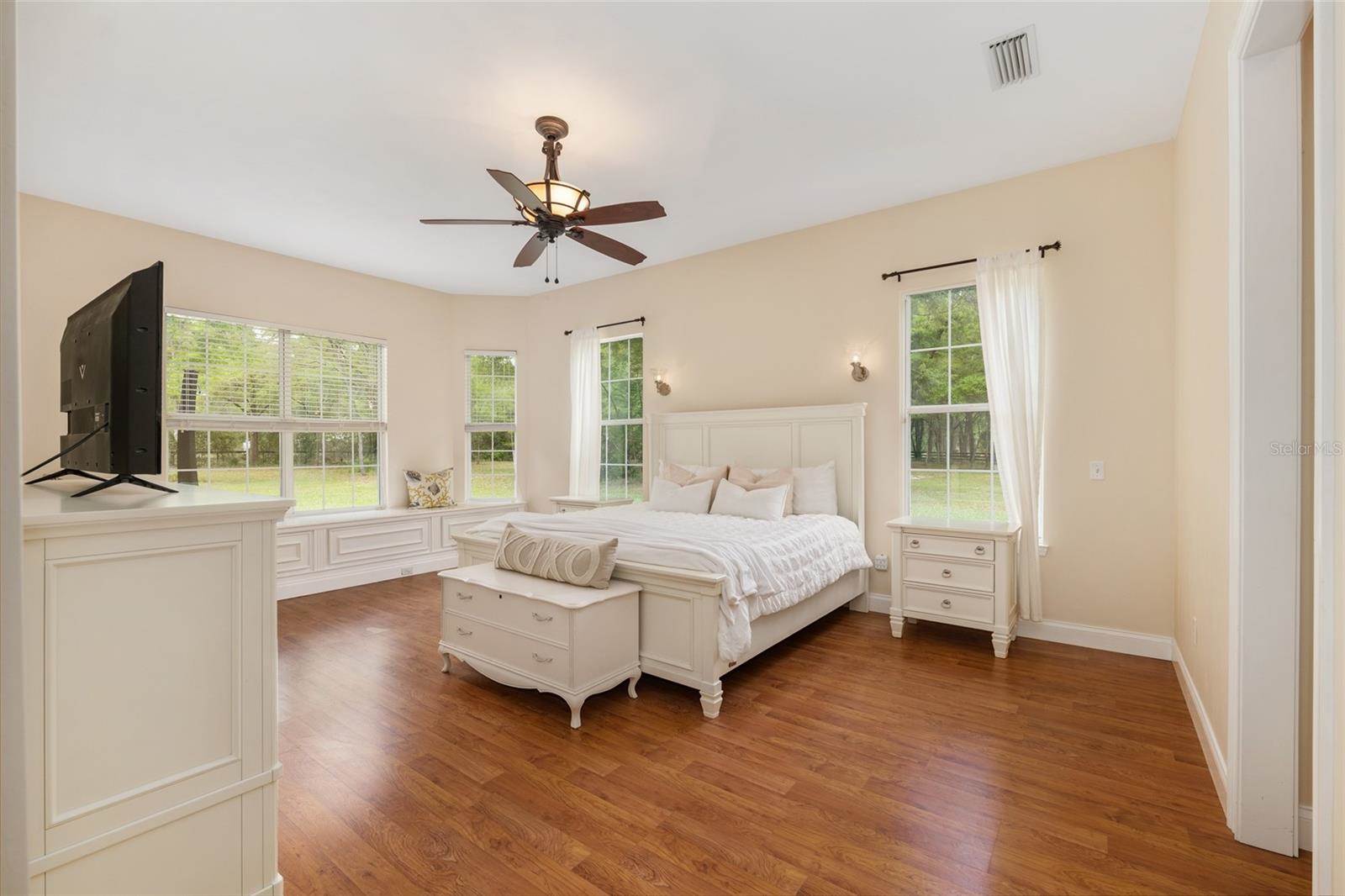 4318 SW 182ND Drive, Newberry, FL 32669