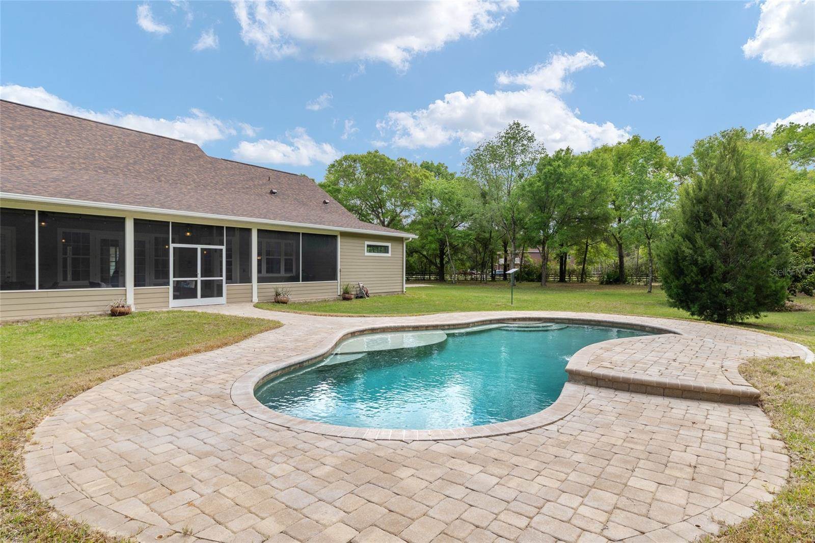 4318 SW 182ND Drive, Newberry, FL 32669