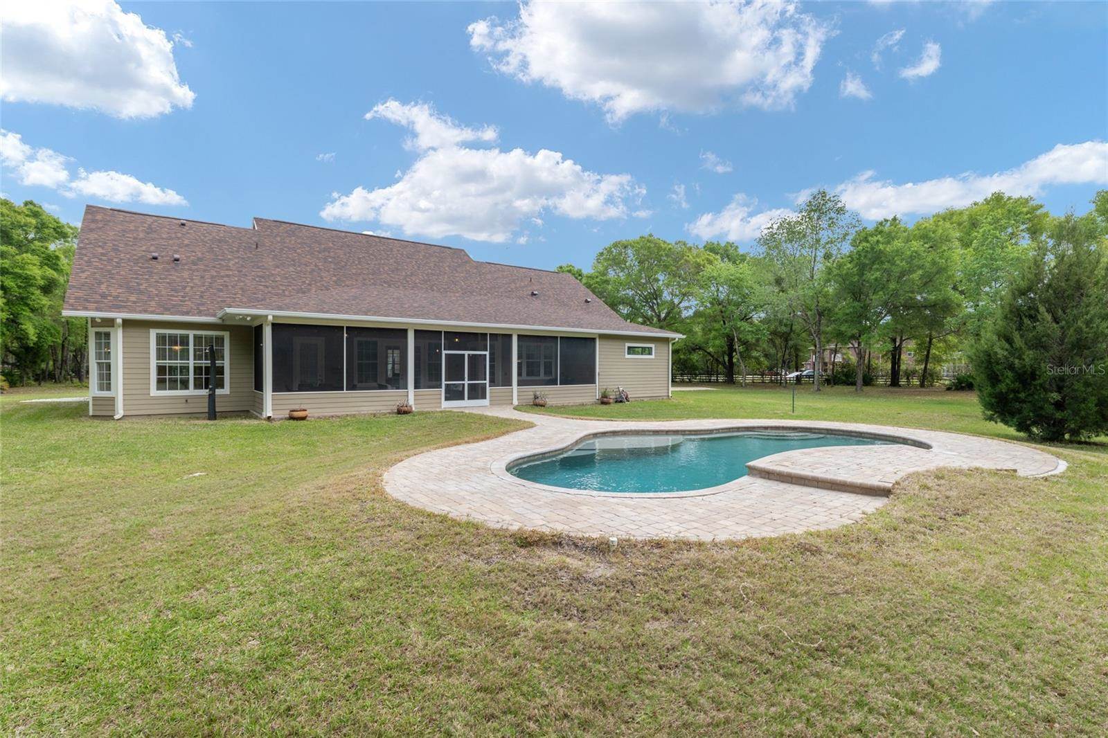 4318 SW 182ND Drive, Newberry, FL 32669