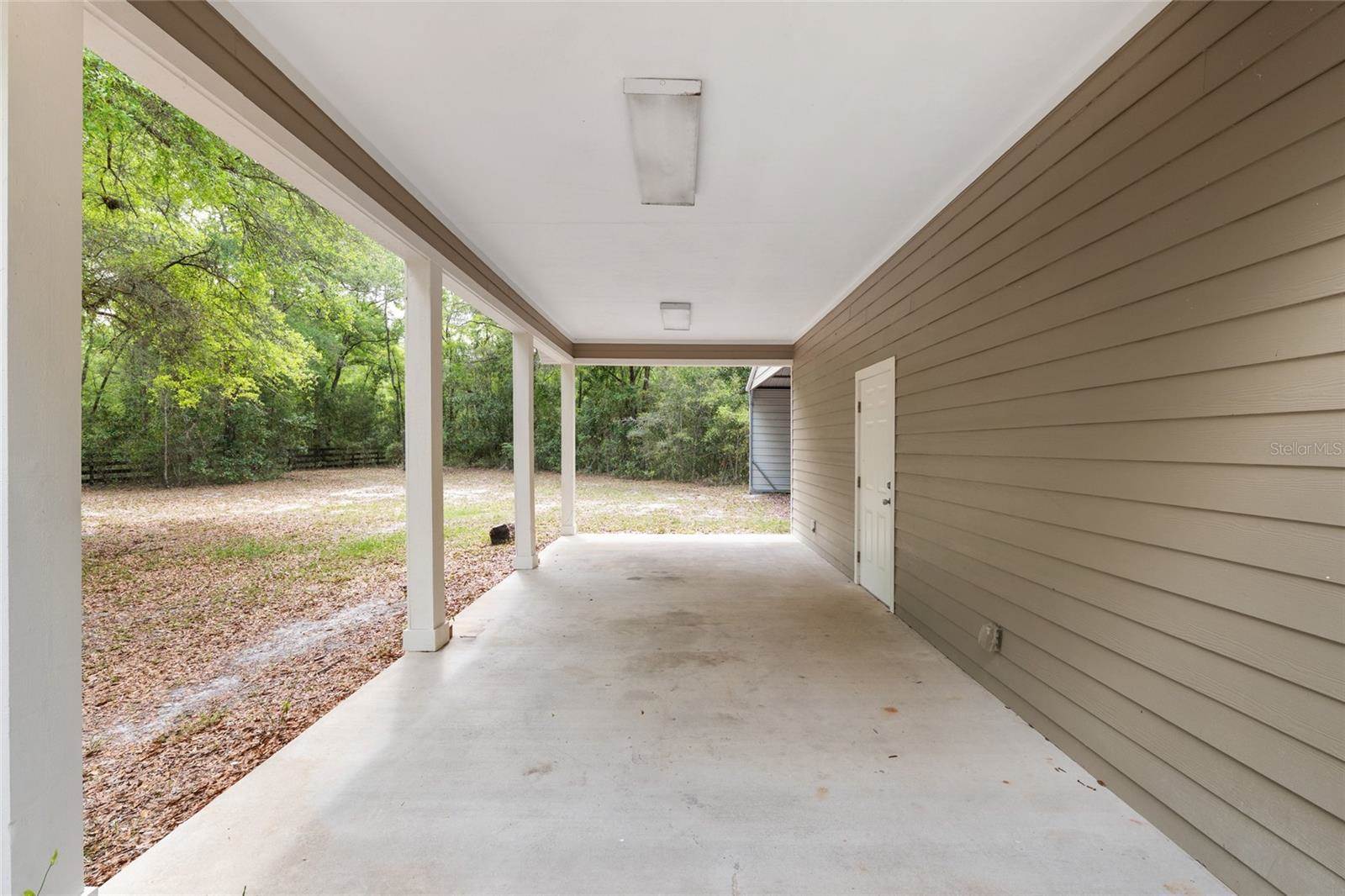 4318 SW 182ND Drive, Newberry, FL 32669