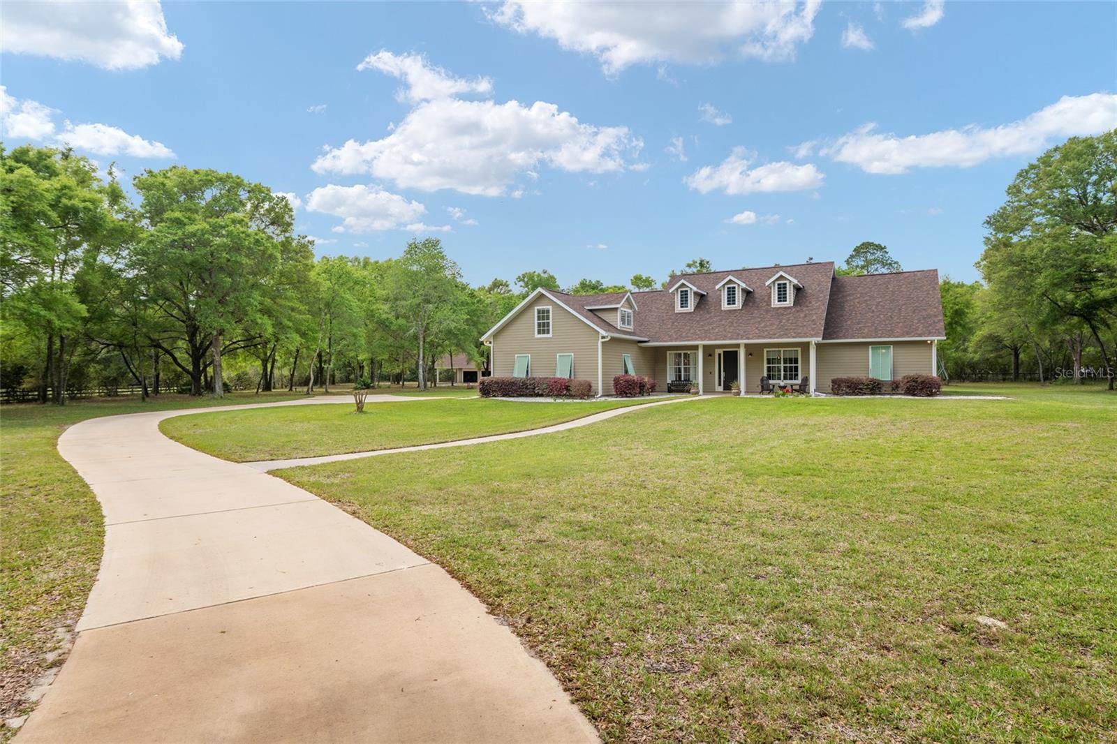 4318 SW 182ND Drive, Newberry, FL 32669