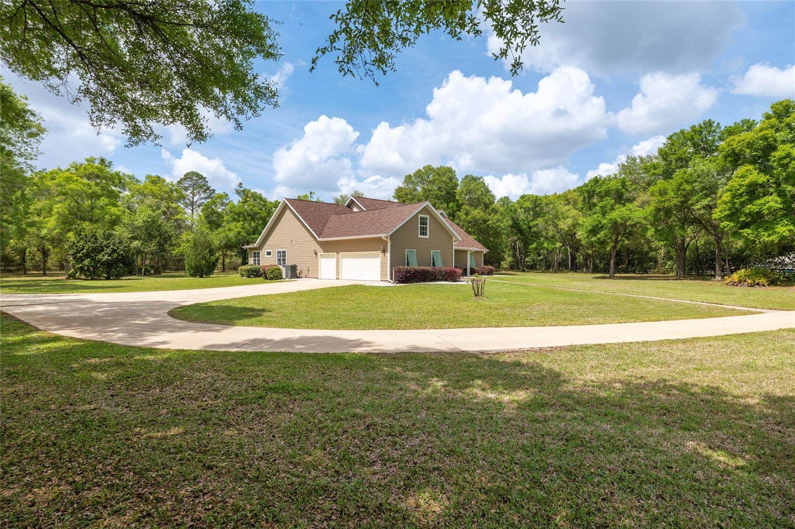 4318 SW 182ND Drive, Newberry, FL 32669