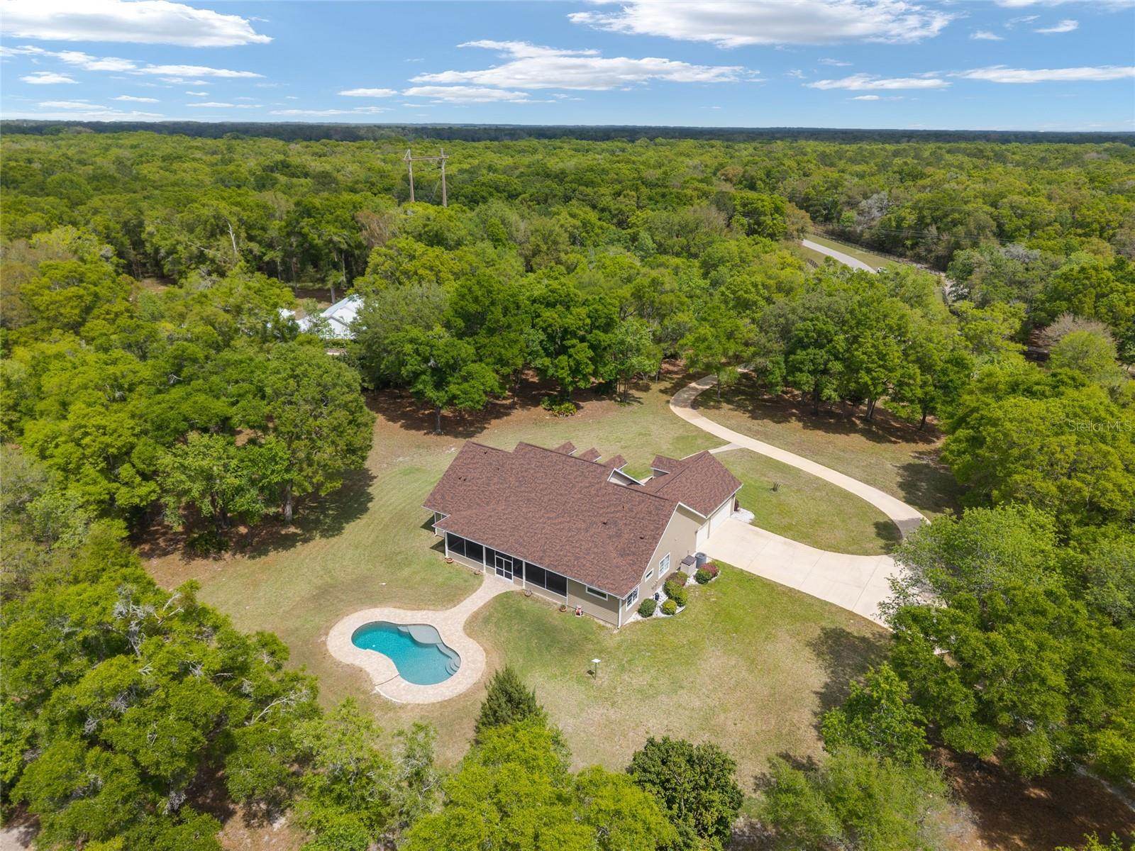 4318 SW 182ND Drive, Newberry, FL 32669