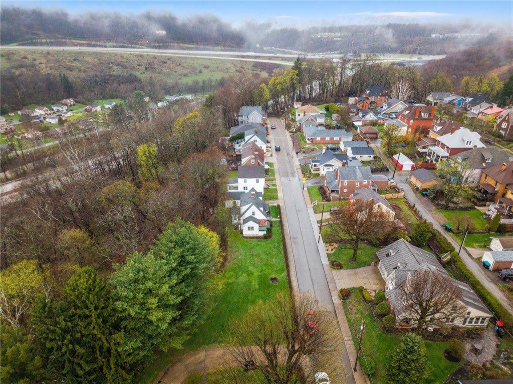 1107 Constitution Street, Tarentum, PA 15084
