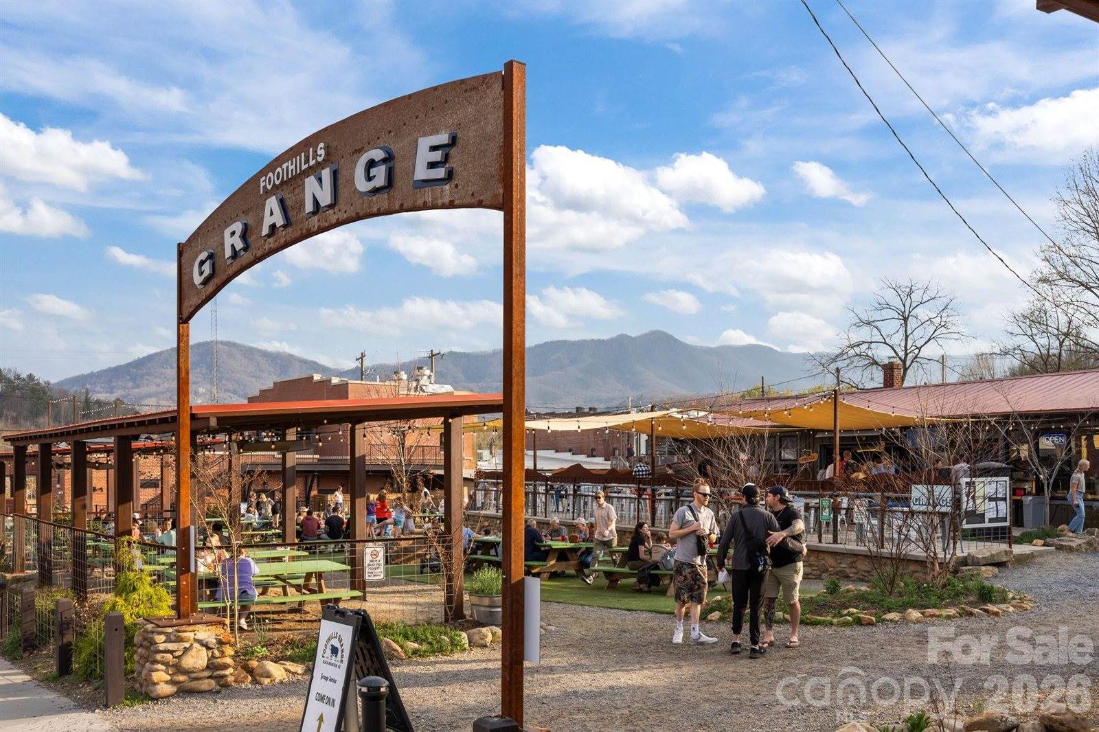 12 Bird Creek Estates Road, Black Mountain, NC 28711