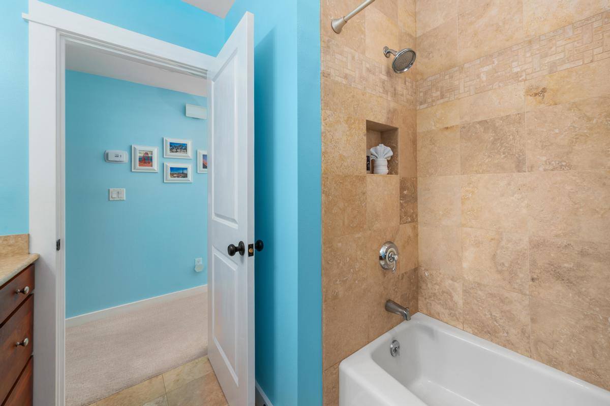 75-6025 Alii Dr, #E101, Kailua Kona, HI 96740