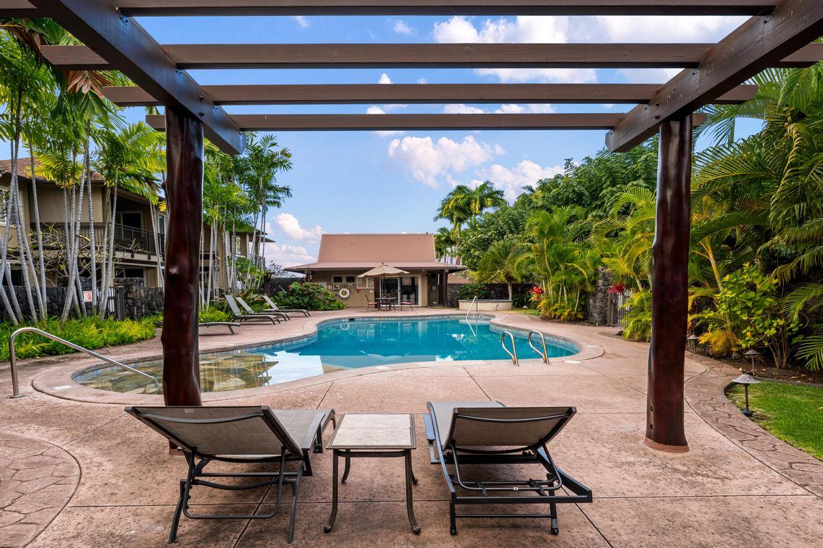 75-6025 Alii Dr, #E101, Kailua Kona, HI 96740