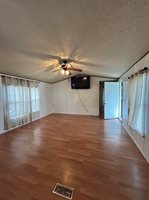 1513 East Idlewild Dr, Wichita, KS 67216