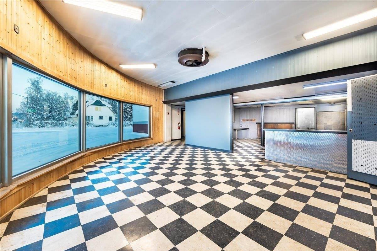 269 Illinois Street, Fairbanks, AK 99701