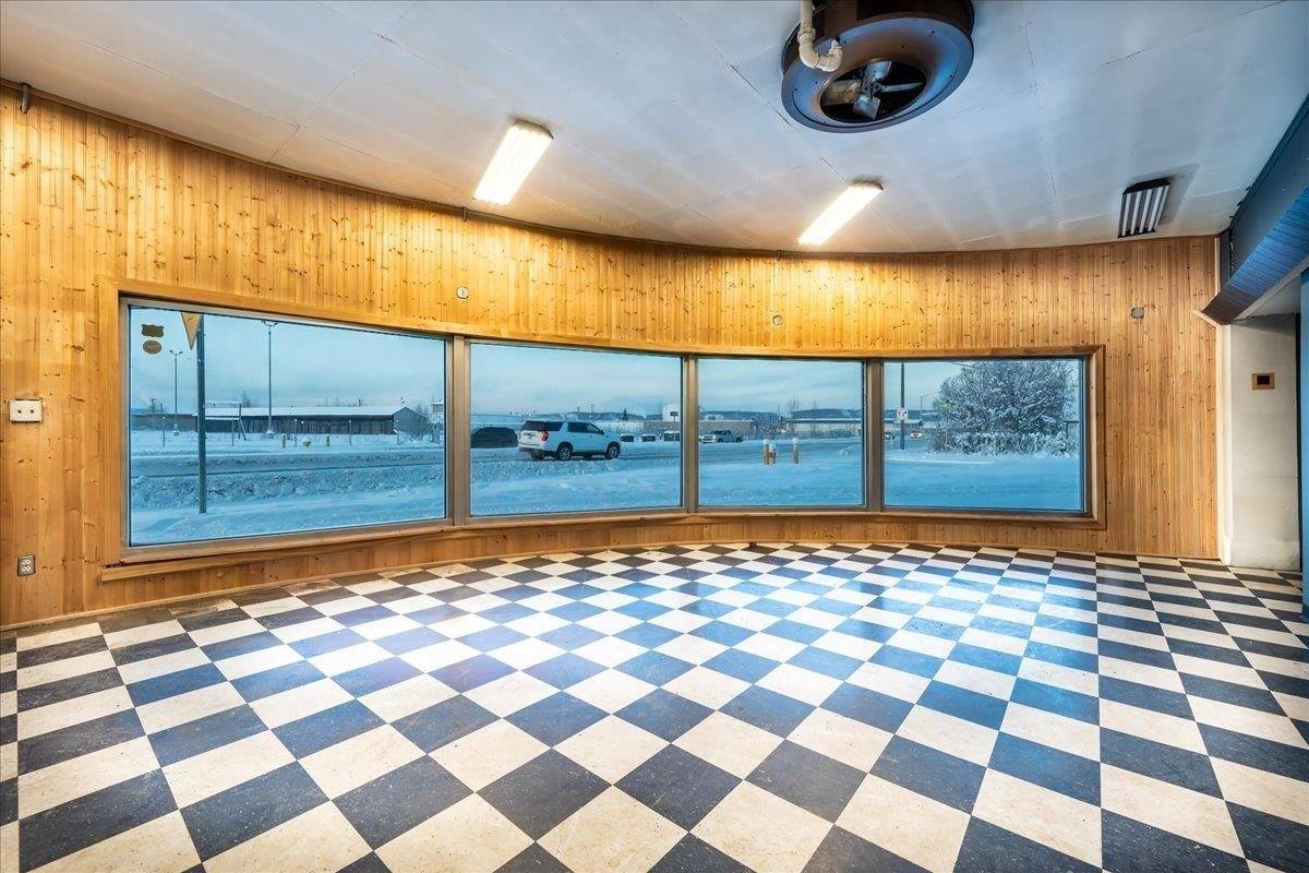 269 Illinois Street, Fairbanks, AK 99701