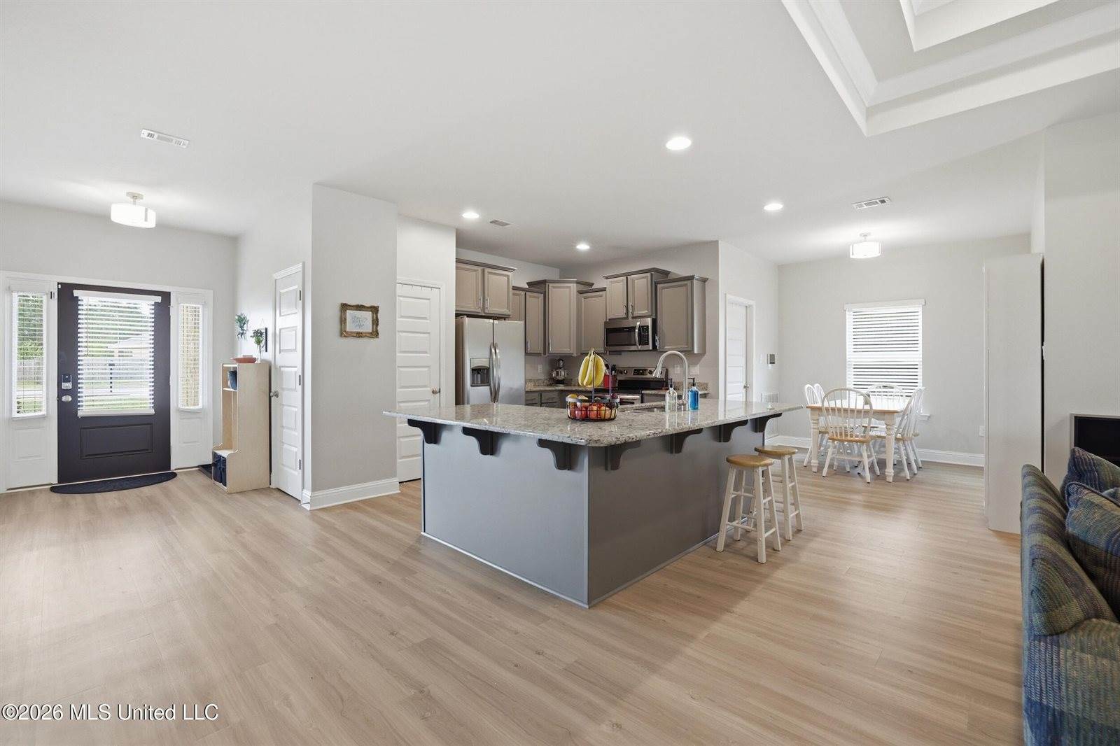 6864 Sweetclover Drive, Ocean Springs, MS 39564