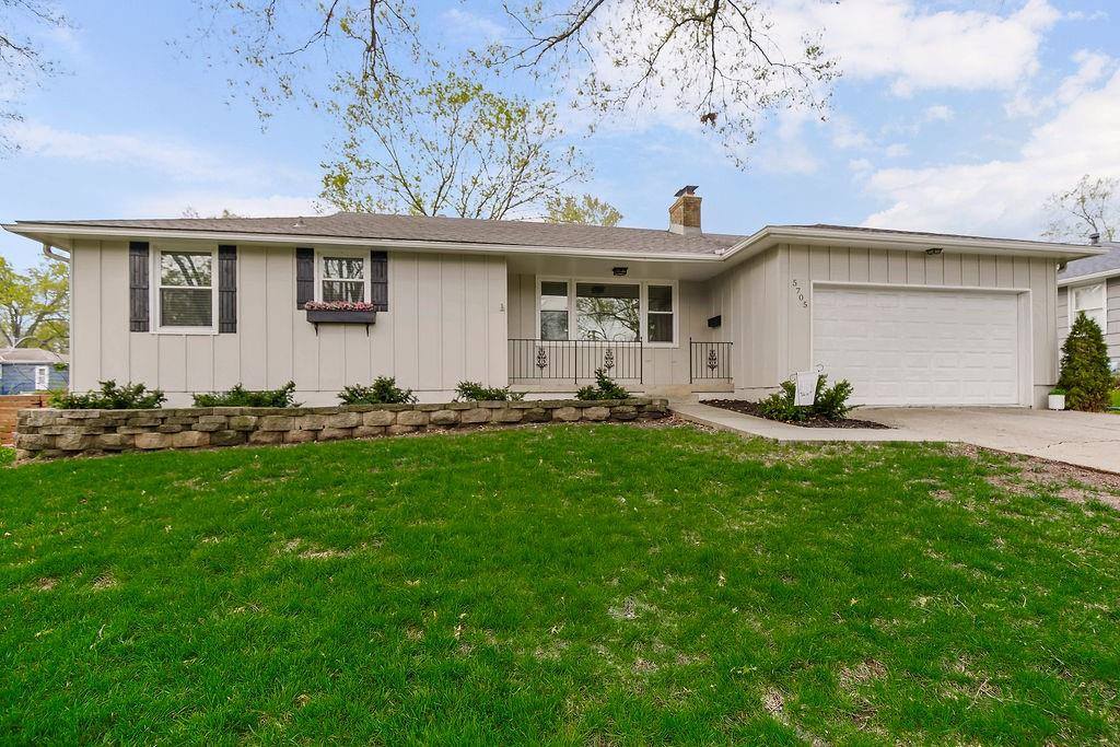 5705 West 78th Street, Prairie Village, KS 66208