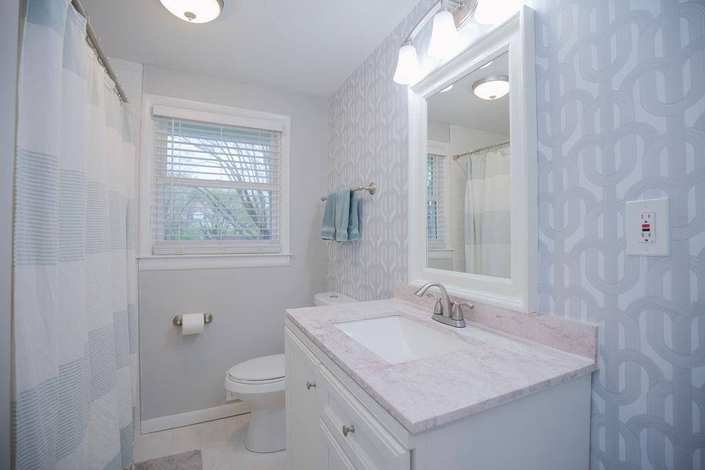 5705 West 78th Street, Prairie Village, KS 66208