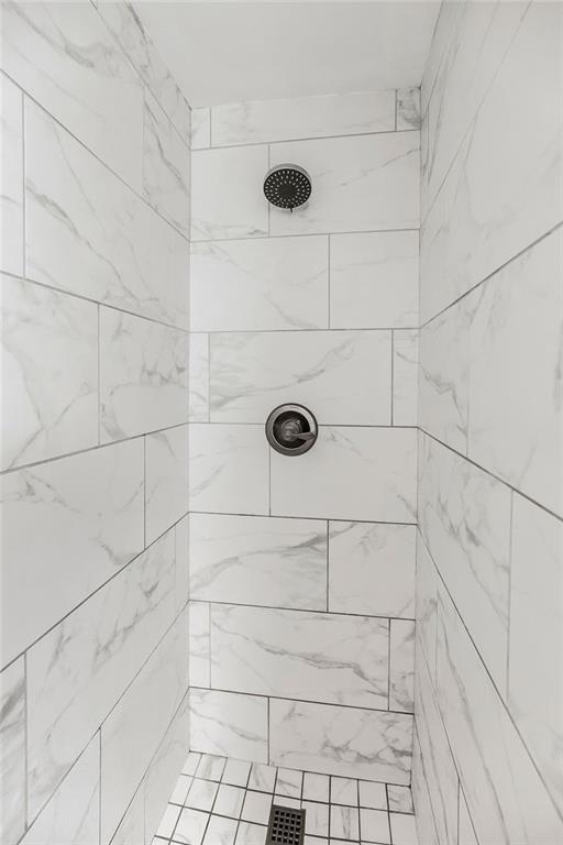 5705 West 78th Street, Prairie Village, KS 66208