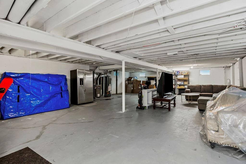 5705 West 78th Street, Prairie Village, KS 66208