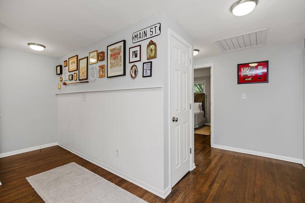 5705 West 78th Street, Prairie Village, KS 66208