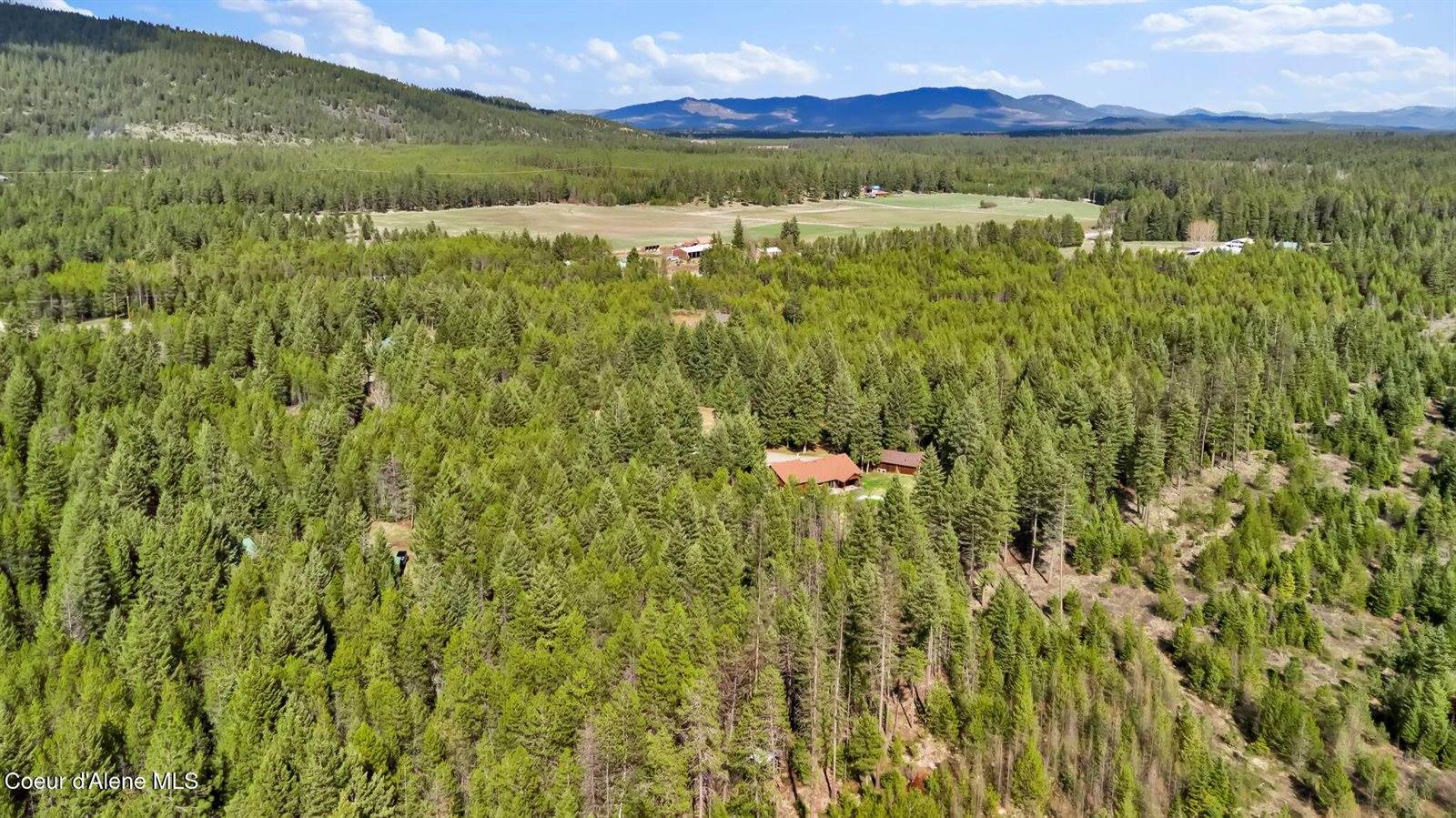 181 East Deer Meadow Ln, Blanchard, ID 83804