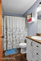 181 East Deer Meadow Ln, Blanchard, ID 83804