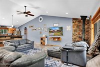 181 East Deer Meadow Ln, Blanchard, ID 83804