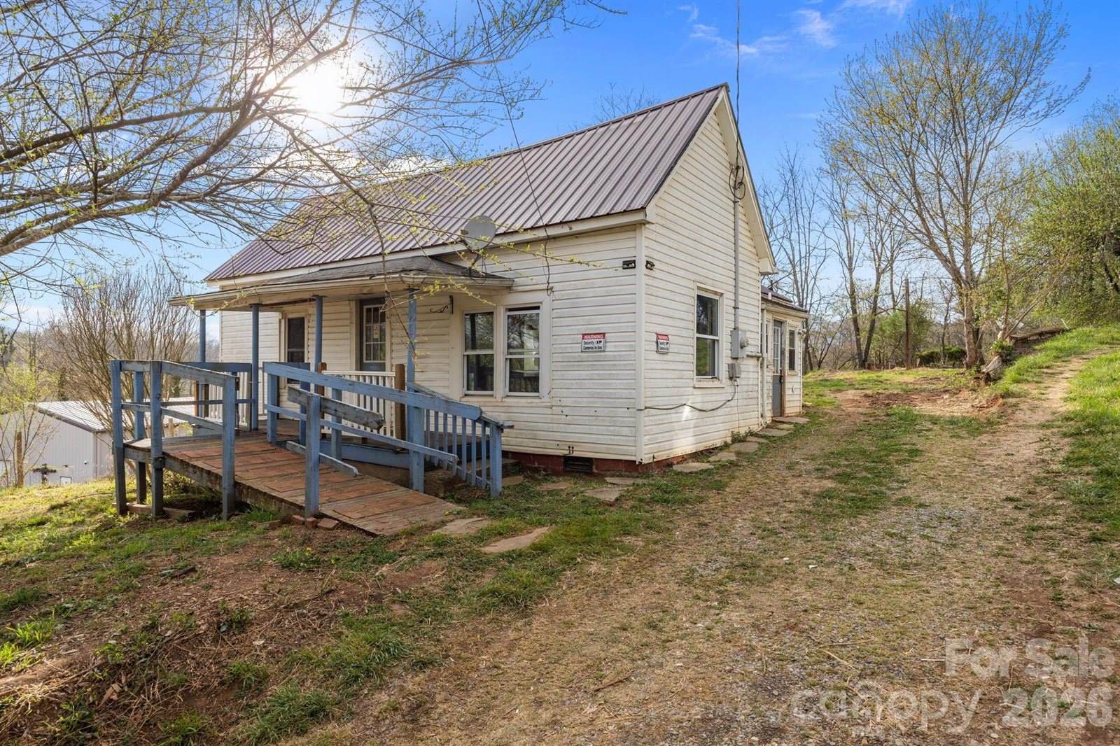 161 Pandora Circle, Canton, NC 28716