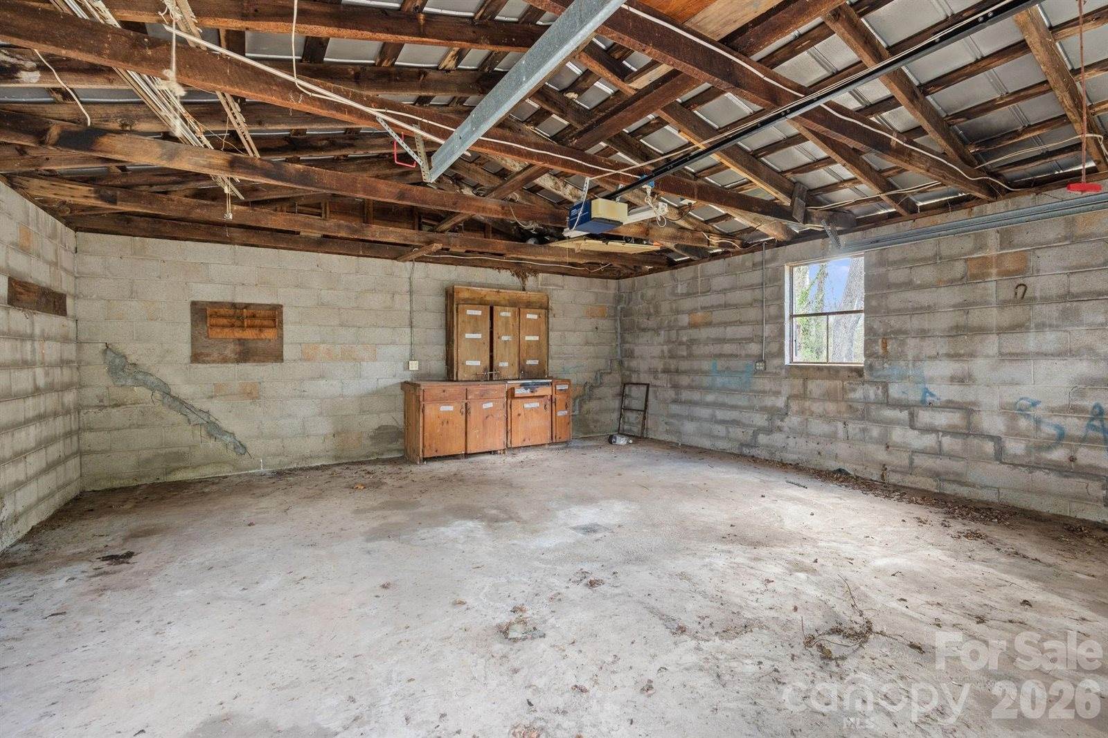 161 Pandora Circle, Canton, NC 28716