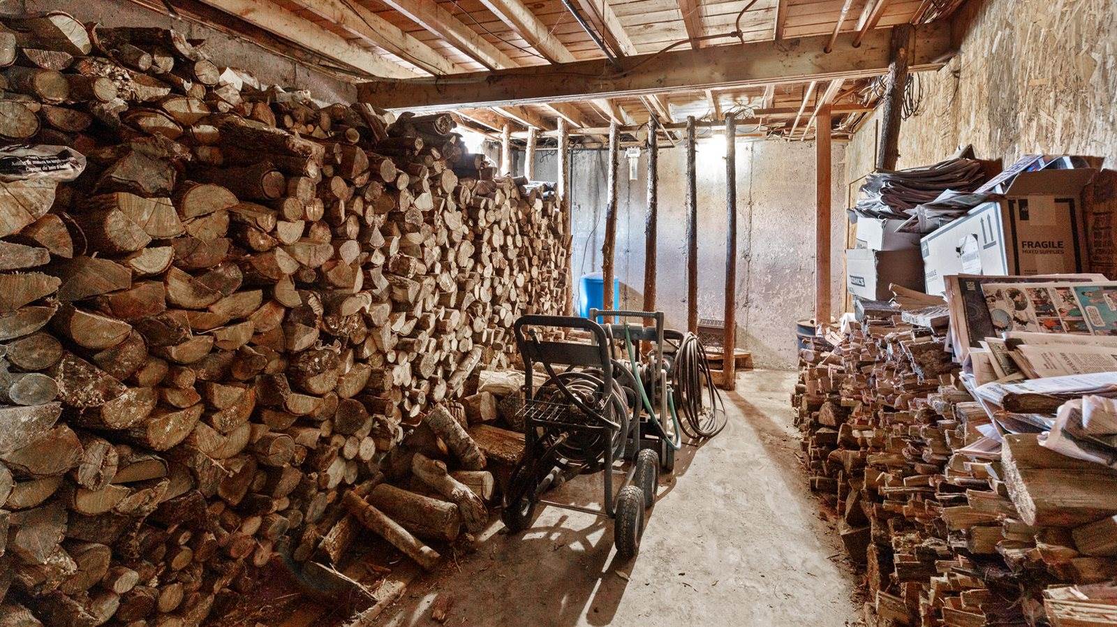 18 Hodgdon Road, Levant, ME 04456