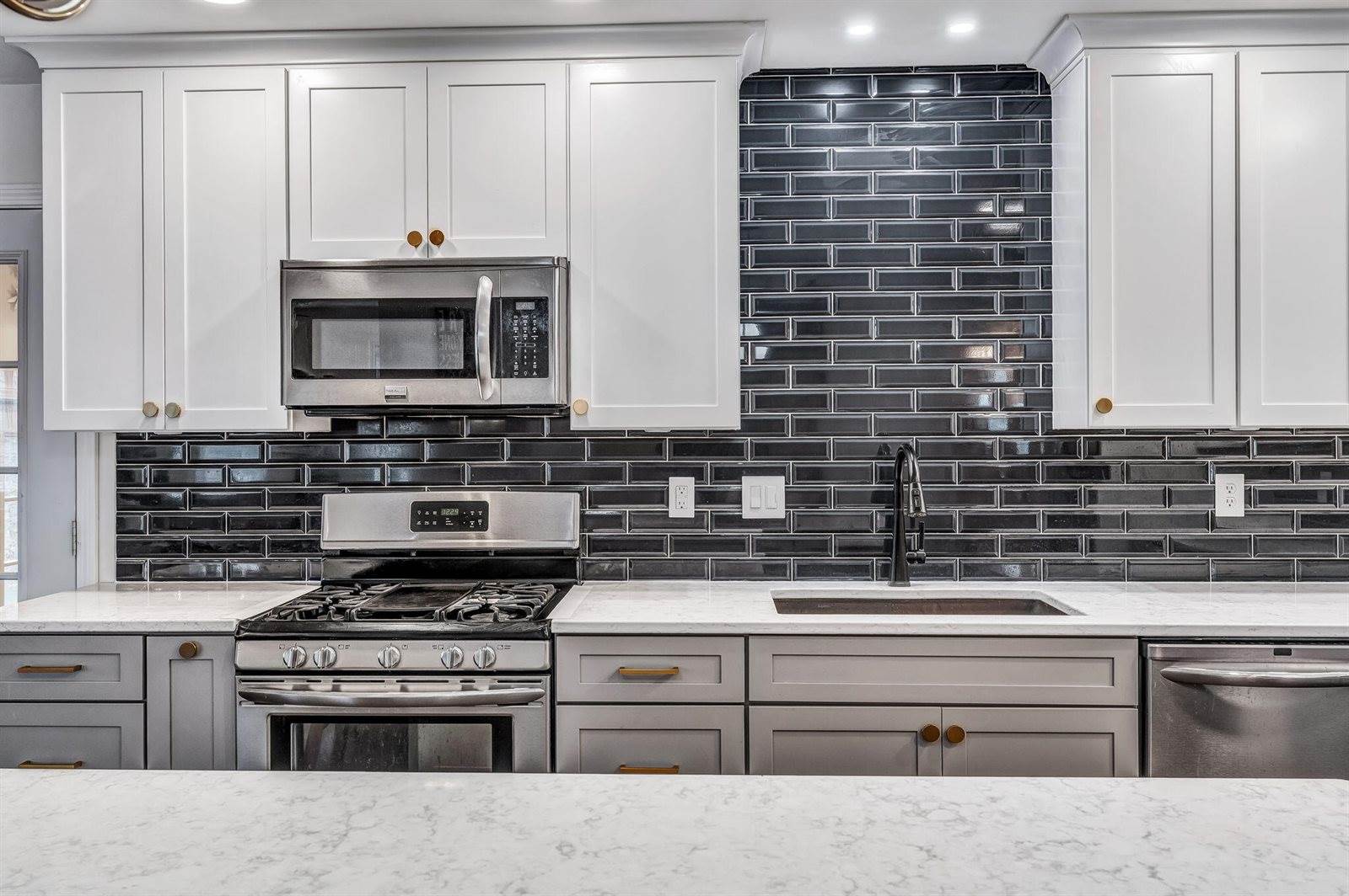 141 Kittredge Road, Bangor, ME 04401