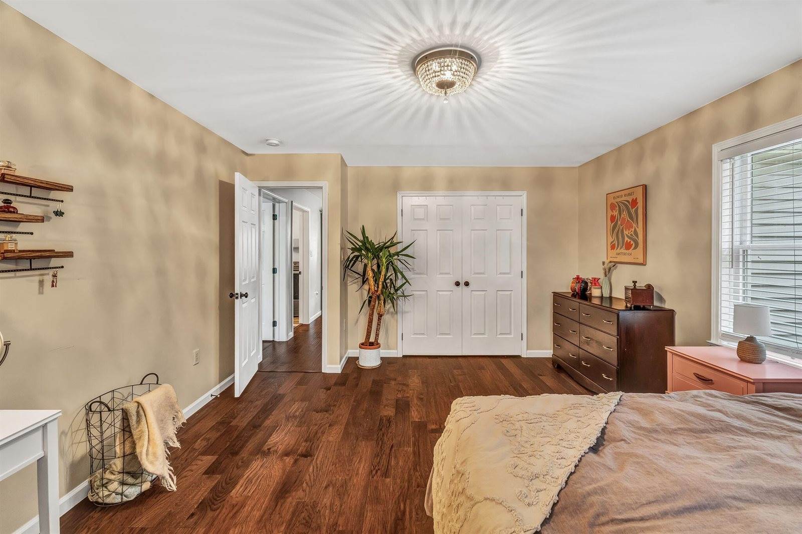 141 Kittredge Road, Bangor, ME 04401