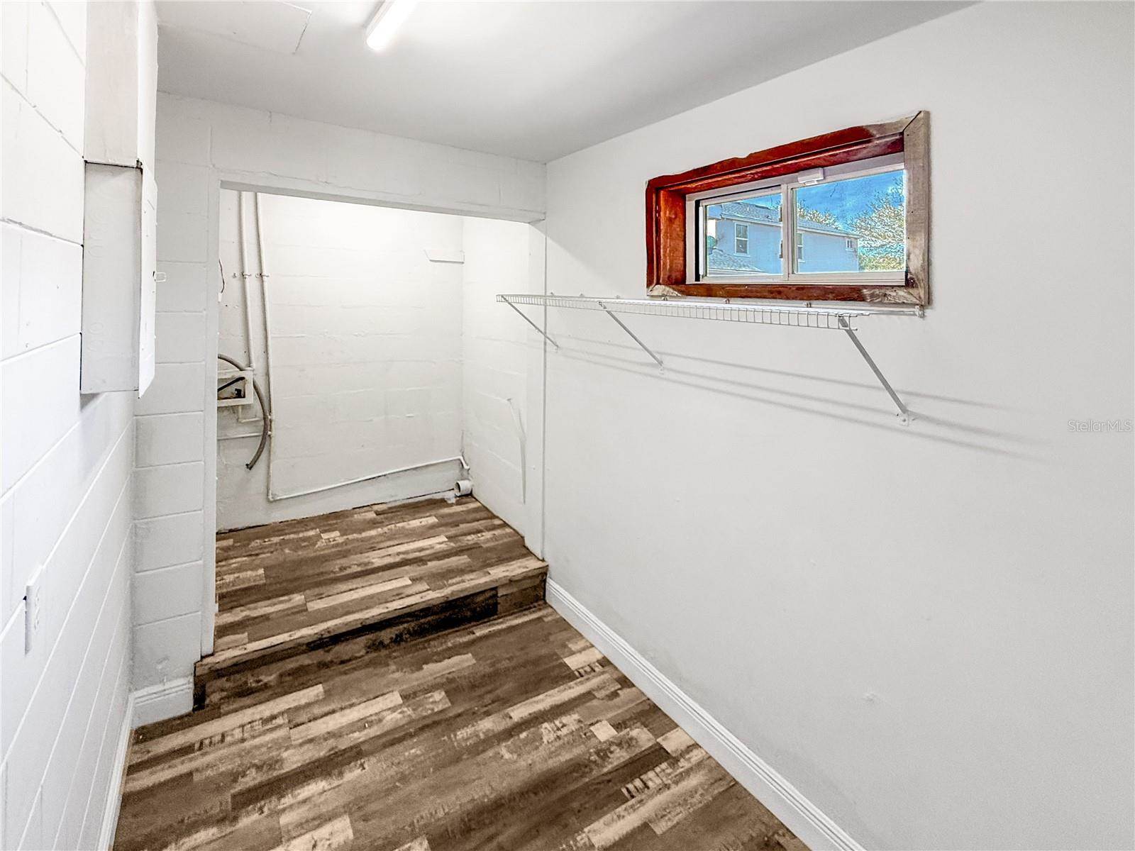 1303 East Muriel Street, Orlando, FL 32806