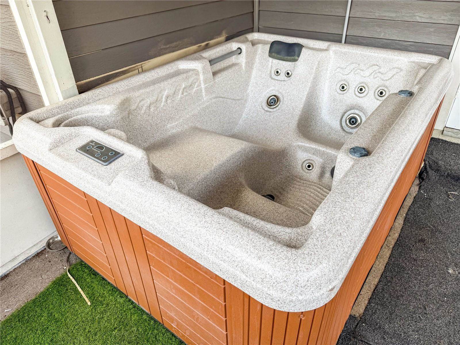 1303 East Muriel Street, Orlando, FL 32806