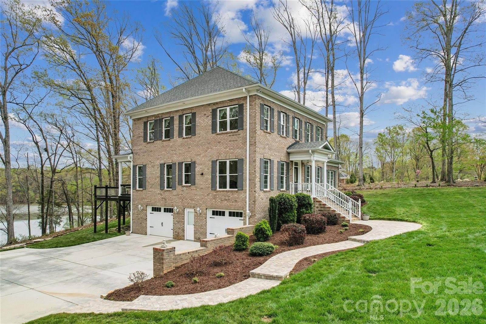 902 Bridgewater Drive, Monroe, NC 28112