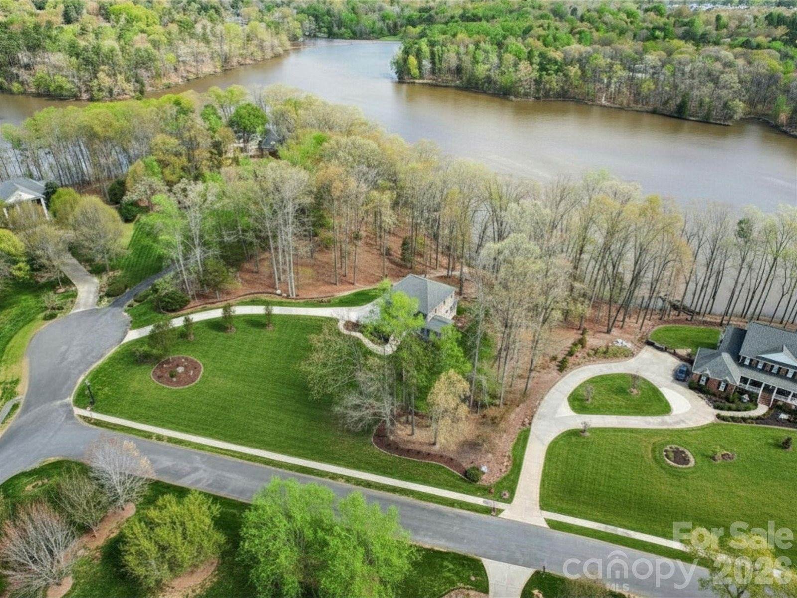 902 Bridgewater Drive, Monroe, NC 28112