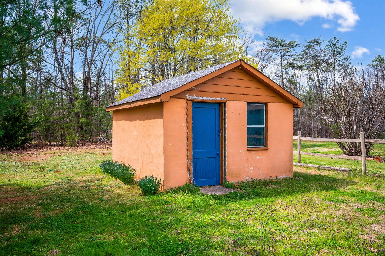 733 Oakville Rd, Appomattox, VA 24522