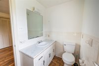733 Oakville Rd, Appomattox, VA 24522