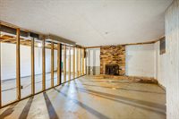 733 Oakville Rd, Appomattox, VA 24522
