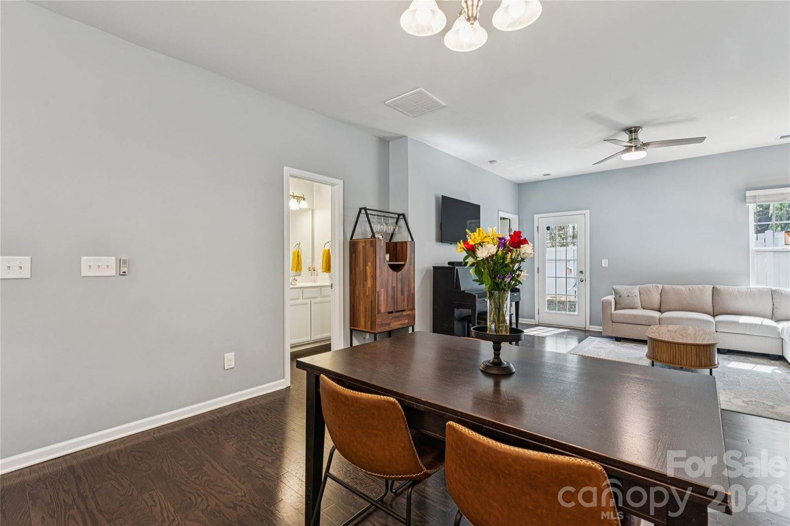 9311 Grand Valley Drive, Charlotte, NC 28213